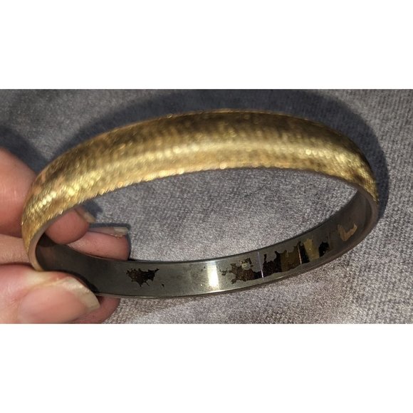 Monet Vintage Textured Gold Bangle - Picture 4 of 5